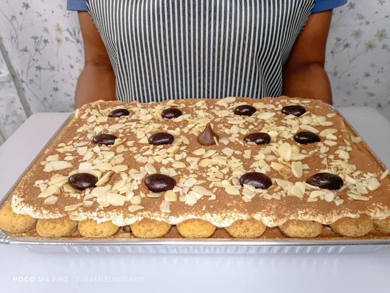 Tiramisú G12 Amaretto Almendras 2 Capas