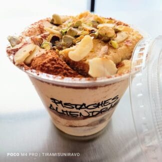 Tiramisú Plus Pistaches Almendras