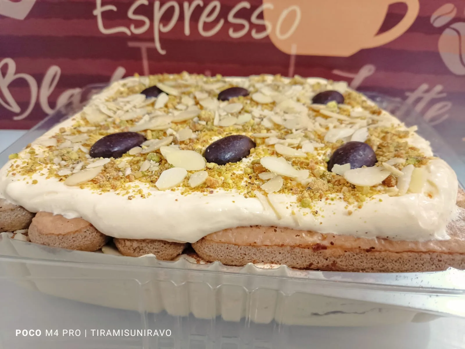 Tiramisú G6 Pistaches Almendras