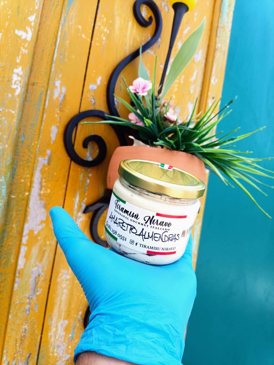 Tiramisú Gourmet Amaretto Almendras en Frasco de Vidrio 4 Tiramisú Gourmet Amaretto Almendras en Frasco de Vidrio - Imagen 4