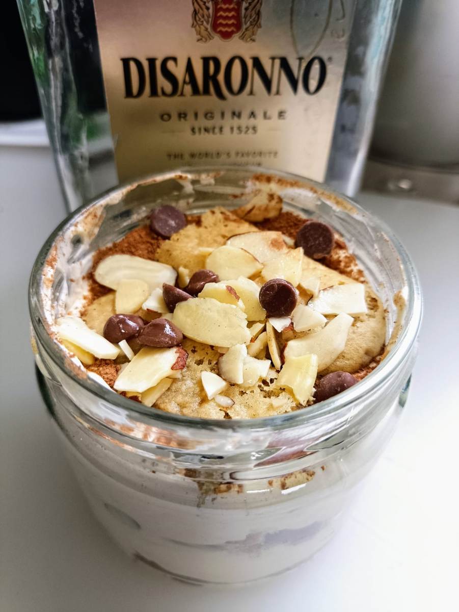 Tiramisú Gourmet Amaretto Almendras en Frasco de Vidrio 3 Tiramisú Gourmet Amaretto Almendras en Frasco de Vidrio - Imagen 3