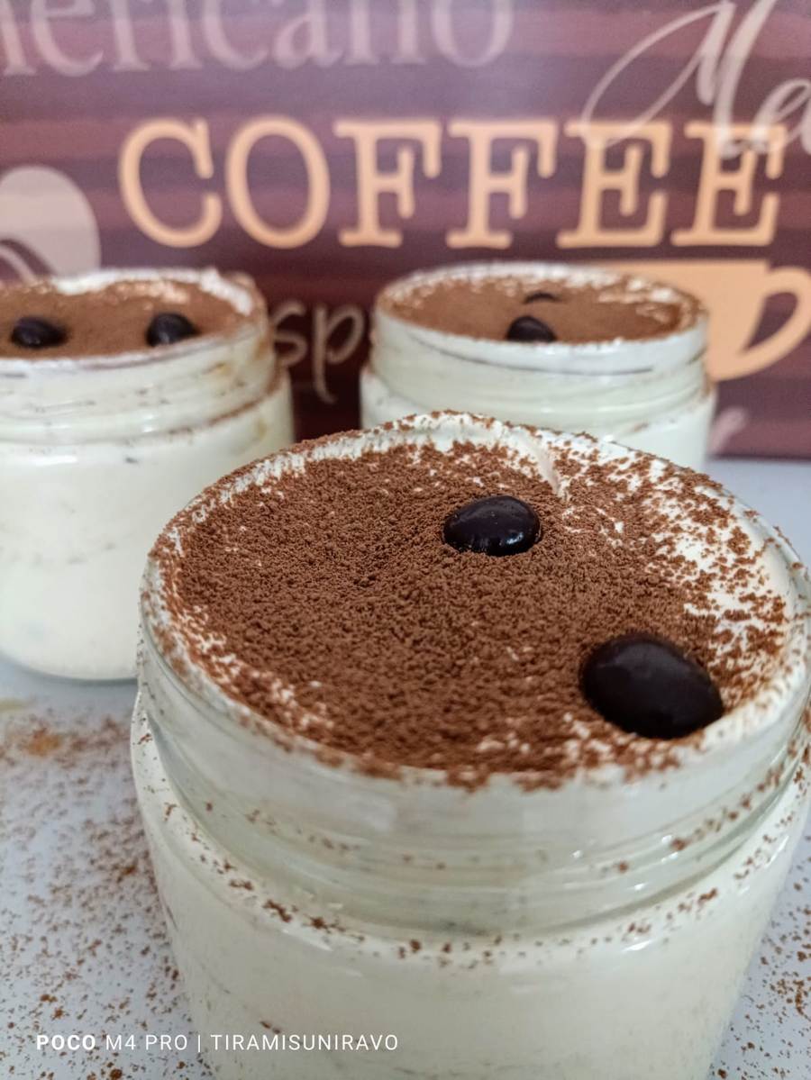 Tiramisú Gourmet Clásico en Frasco de Vidrio 2 Tiramisú Gourmet Clásico en Frasco de Vidrio - Imagen 2