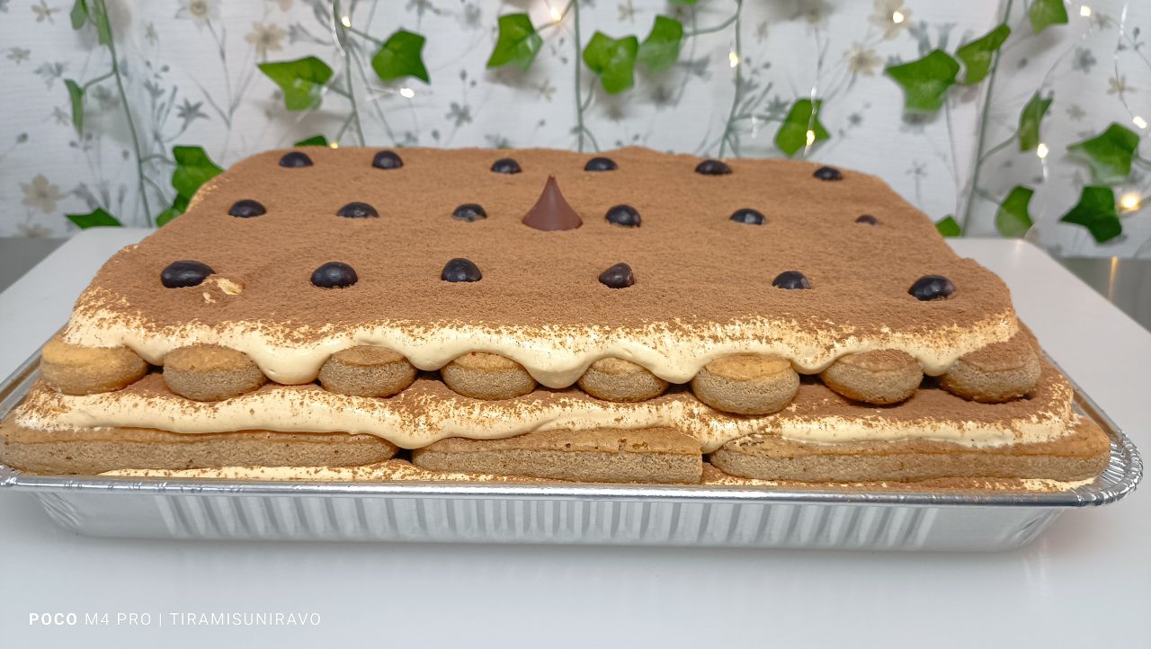 Tiramisú G12 3 Capas para 12 personas en Charola 4 Tiramisú G12 3 Capas para 12 personas en Charola - Imagen 4